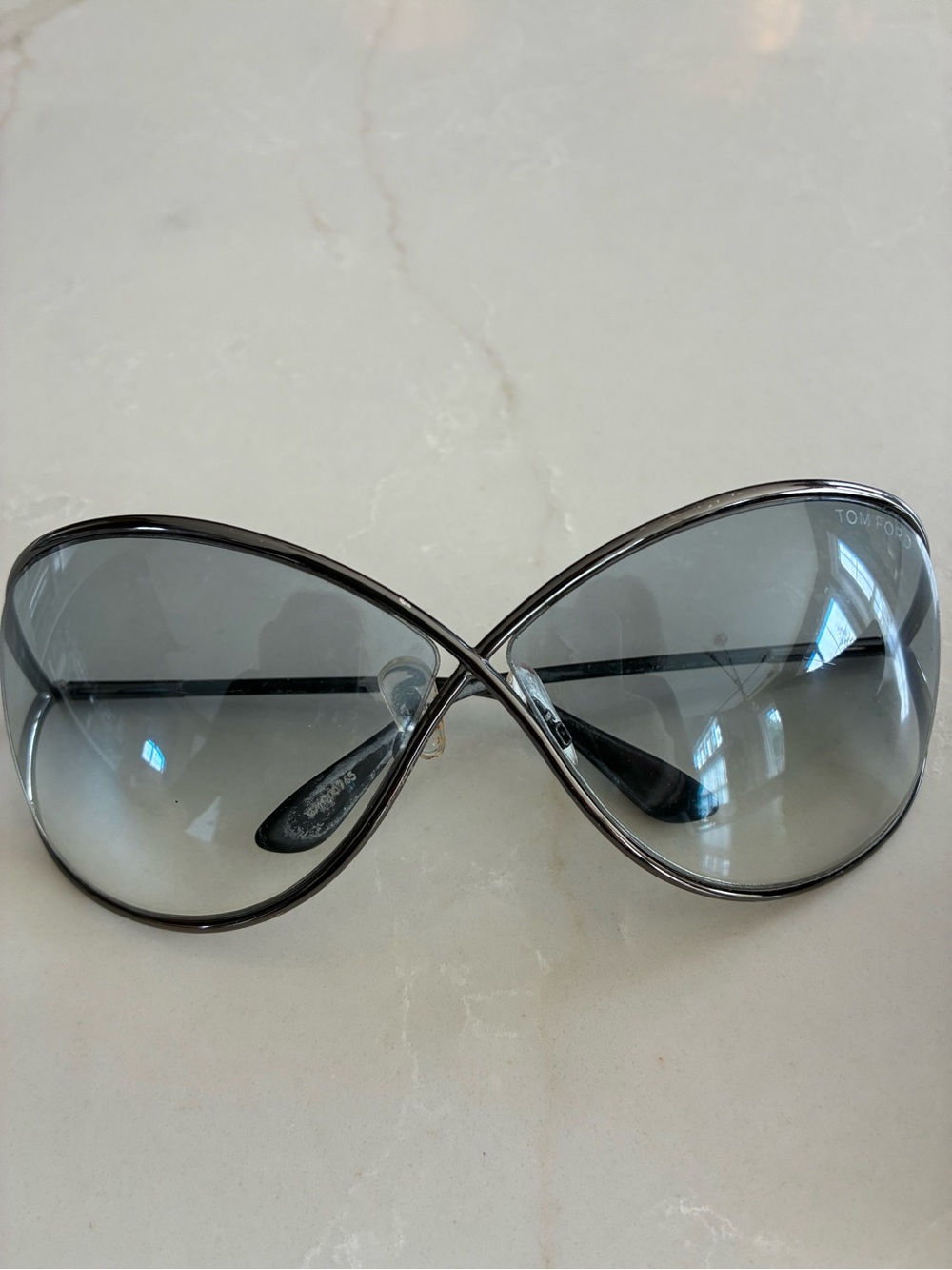 Tom Ford Women's Black Frame with Gray Gradient Lenses Oversized Sunglasses